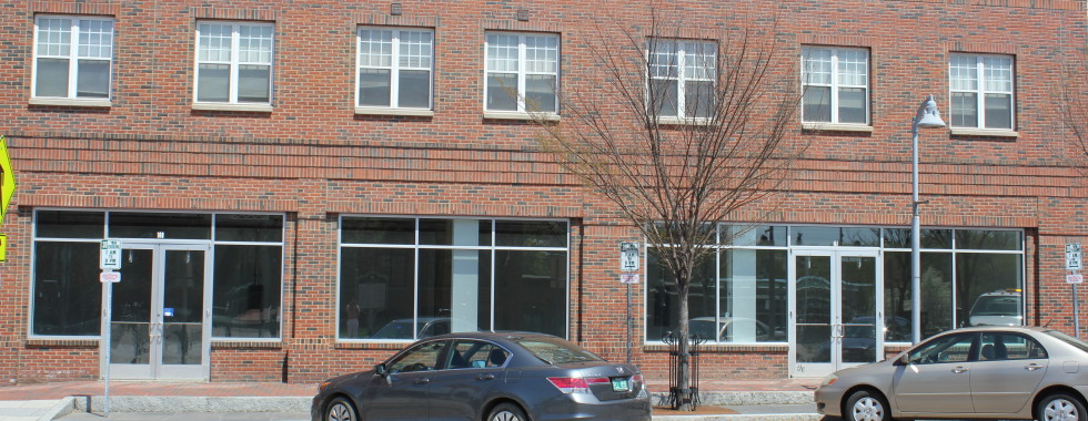 108 Winooski Falls Way (Spinner Place), Winooski, VT 05404